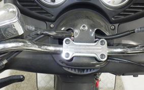 YAMAHA T-MAX 500 Gen.2 2006 SJ04J