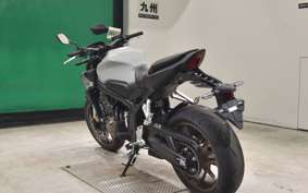 HONDA CB650R E-Clutch 2025 RH17