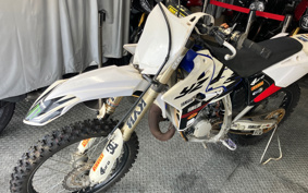 YAMAHA YZ125 CE16C