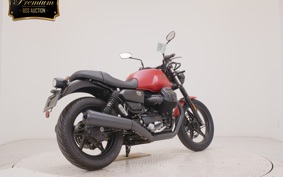 MOTO GUZZI V7 STONE 2023