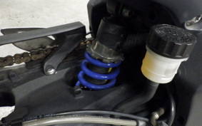 TRIUMPH STREET TRIPLE 85 2016