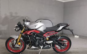 TRIUMPH STREET TRIPLE 765RX 2026 A62447