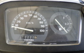 SUZUKI ADDRESS V100 CE13A