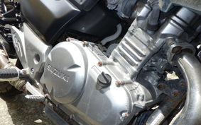 SUZUKI GSR250