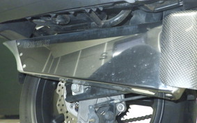 HONDA NM4 VULTUS -02 2014 RC82