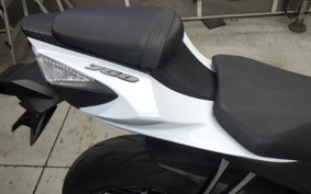 SUZUKI GSX-R750 2016