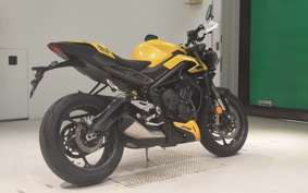 TRIUMPH STREET TRIPLE RS 2024