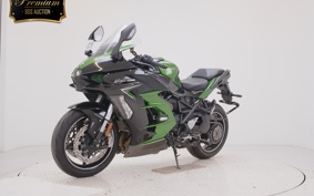 KAWASAKI NINJA H2 SX SE 2018 ZXT02P