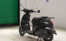 SUZUKI ﾚｯﾂ CA4AA