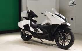 HONDA NM4 VULTUS -02 2016 RC82