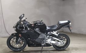 HONDA CBR600RR PC40