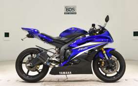 YAMAHA YZF-R6 2006