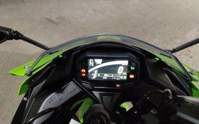 KAWASAKI  NINJA ZX-4RR ZX400P