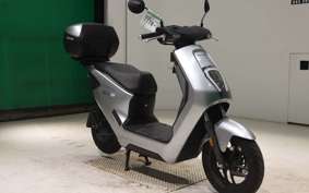 HONDA EM1 e: 2002 EF16