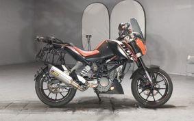 KTM 200 DUKE JUC4E