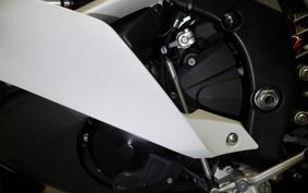 YAMAHA YZF-R6 2010