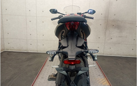 TRIUMPH DAYTONA 660 2024 LGL23U