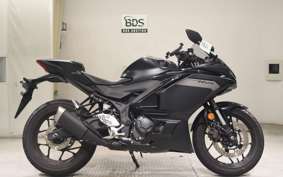 YAMAHA YZF-R25 A 1995 RG95J