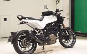 HUSQVARNA SVARTPILEN 401 2023