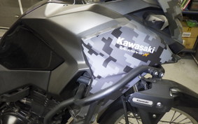 KAWASAKI VERSYS X250Aﾂｱﾗｰ 2022 LE250D