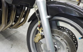 HONDA X4 1999 SC38