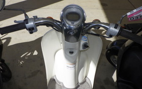 HONDA CREA SCOOPY I AF55