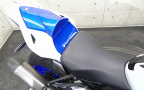 BMW HP4 2014 0D01