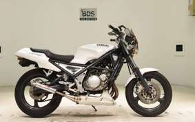 YAMAHA R1-Z 1985 3XC