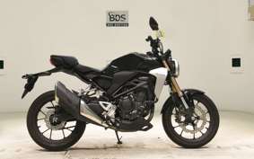 HONDA CB250RA MC52