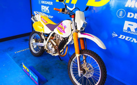 SUZUKI DR250 R SJ45A