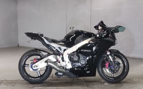 HONDA CBR1000RR SC59