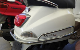 VESPA LX125IE