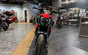 DUCATI DIAVEL V4 2023