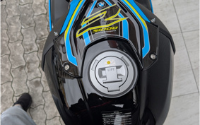 BMW S1000R 2025 0P31