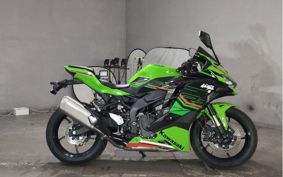 KAWASAKI NINJA ZX-4RR ZX400P