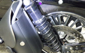 HARLEY XL1200V 2013