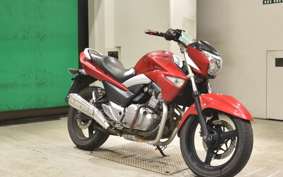 SUZUKI GSR250