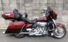 HARLEY HARLEYFLHTKSE CVO 2013 TEN