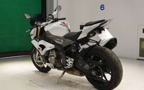BMW S1000R 2010