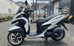 YAMAHA TRICITY 125 SE82J