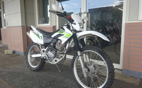 HONDA XR230 MD36