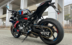 BMW M1000R 2023 0E81