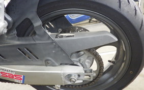 SUZUKI GSX-R400R 1993 GK76A