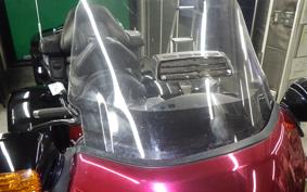 HONDA GL 1800 GOLD WING  TRIKE 2002