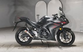 YAMAHA YZF-R25 RG10J