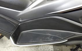 YAMAHA X-MAX 250 SGA8J