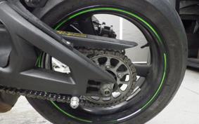 KAWASAKI ZX 10 NINJA R 2011