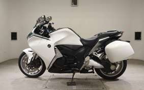 HONDA VFR1200F 2014 SC63