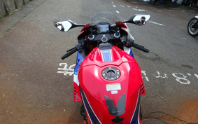 HONDA CBR1000RR-R FB SP 2020 SC82