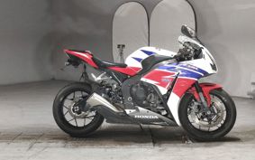 HONDA CBR1000RR 2014 SC59